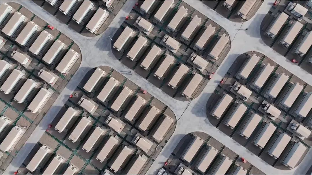 鹏辉典范案例 |新疆伽师 600MWh 并网！刷新中石油单体规模最大光储项目纪录